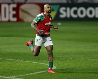 Felipe Melo bombası