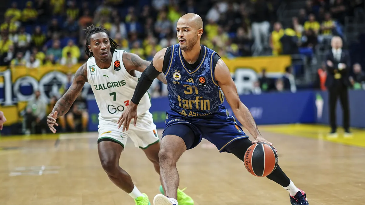 Fenerbahçe Tarfin evinde Zalgiris Kaunas'ı farklı geçti