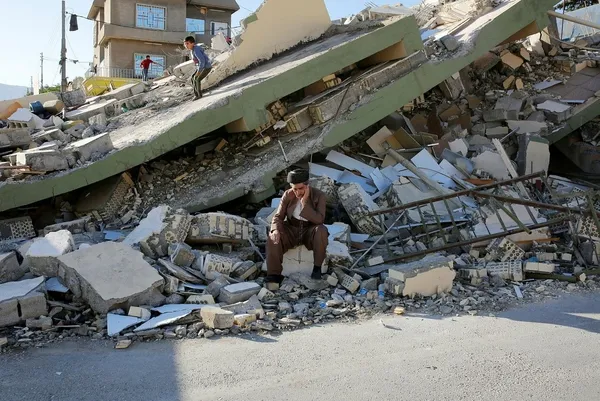 Irak-İran sınırındaki depremin yaralarını Türkiye sarıyor-11