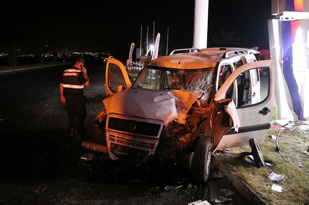 Aydın’da aşırı hız kazaya neden oldu! 4 kişi yaralandı