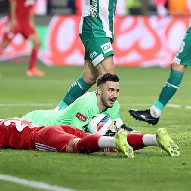 19’luk Deniz devleşti