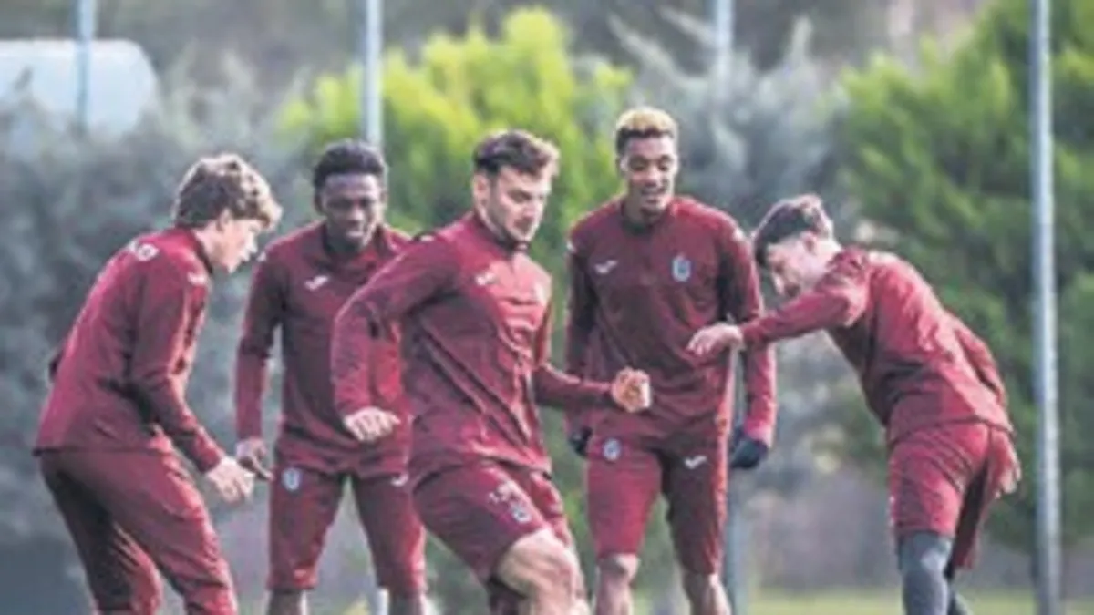 Fatih Tekke büyük derbi öncesi toplantısını yaptı! Hazırlıklar tamamlandı