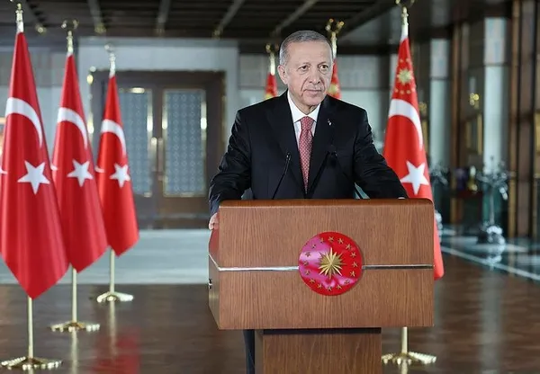 afyonkarahisar-suhut-yolu-acildi-baskan-erdogan-duyurdu-2023te-hedef-30-bin-kilometre-1675340546938.jpeg Afyonkarahisar-Şuhut yolu açıldı! Başkan Erdoğan duyurdu: 2023'te hedef 30 bin kilometre...-3