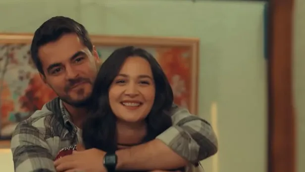 gonul-dagi-43-bolum-fragmani-yuregimizi-dagladin-be-veysel-bagrina-saplanan-hanceri-sokup-atacak-1638686934804.jpg Gönül Dağı 43. bölüm fragmanı: Yüreğimizi dağladın be Veysel! Bağrına saplanan hançeri söküp atacak!-4