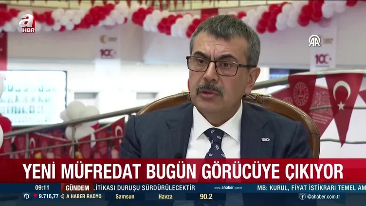 Yeni müfredat bugün açıklanıyor