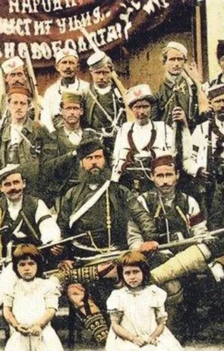 Teröristler 200 yıldır aynı metodu kullanıyor! Osmanlı döneminde eşeklerle, şimdi canlı bombalarla...