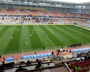 20 saniye boyunca kıpırdamadılar! Nedeni ise...