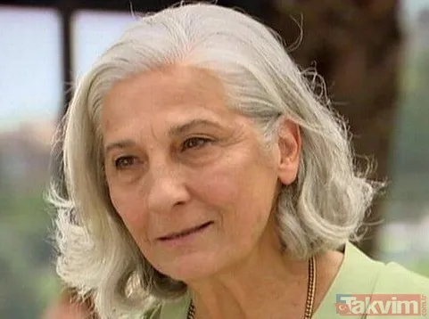 34 yaşındaki Burcu Özberk’ten ‘Türkan Şoray Kanunları’ itirafı! “Gönlüm bir proje için heyecanlanıyorsa...” - 27