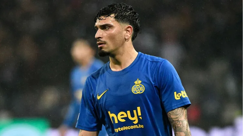 fenerbahce-icin-heyecanlandiran-gelisme-bu-hamlesi-olay-oldu-1723225449486.jpg Cameron Puertas