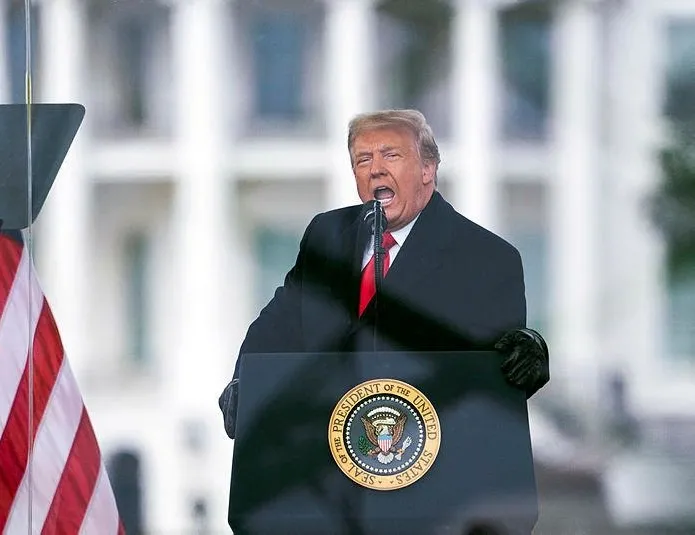 Biden’a soğuk duş: Trump 6 puan farkla önde