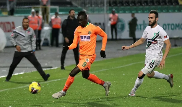 Alanyaspor'dan deplasmanda farklı galibiyet! Yukatel Denizlispor 1-5 Aytemiz Alanyaspor (MAÇ SONUCU)-1