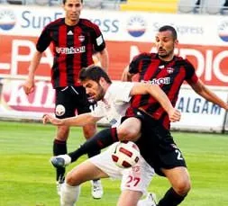 Trabzon’a gözdağı