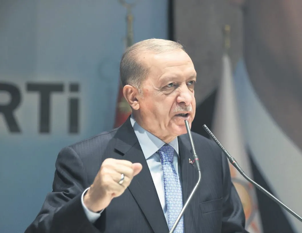 Yunanistan’ı kimse kurtaramaz