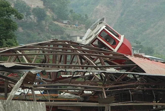 Eski güvenlik danışmanı canlı yayında açıkladı