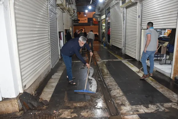 sanliurfayi-aniden-sel-vurdu-1652654679403.jpg Şanlıurfa'yı aniden sel vurdu!-3