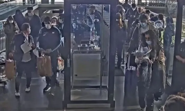 Son dakika: Kripto para borsası Thodex'in sahibi Faruk Fatih Özer'in yurt dışına kaçışının görüntüleri ortaya çıktı-6