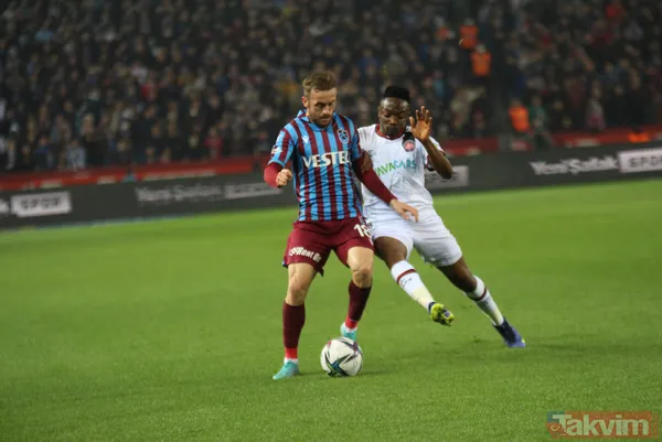 Trabzonspor-Fatih Karagümrük maçı sonrası spor yazarlarından çarpıcı sözler: Hak edilen şampiyonluk mutlaka gelecektir - 10