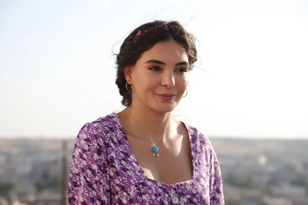 kurulus-osmandan-sonra-buyuk-ivme-yakalayacak-tarihi-dizi-basrolleri-dahil-her-sey-boyle-aktarildi-1629464089580.jpg Kuruluş Osman'dan sonra büyük ivme yakalayacak tarihi dizi! Başrolleri dahil her şey böyle aktarıldı-6
