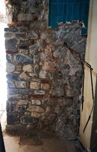 Galata Kulesi'nde izinsiz yapılan bölümler kaldırıldı! CHP çirkin algı operasyonu başlattı