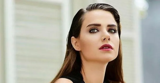 Ceyda Ates Rodney Rowland Den Oyunculuk Egitimi Almaya Basladi Takvim