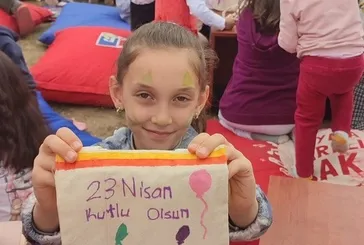 Depremin merkez üssü Kahramanmaraş’ta 23 Nisan’a özel D&R etkinliği! Çocuklar doyasıya eğlendi