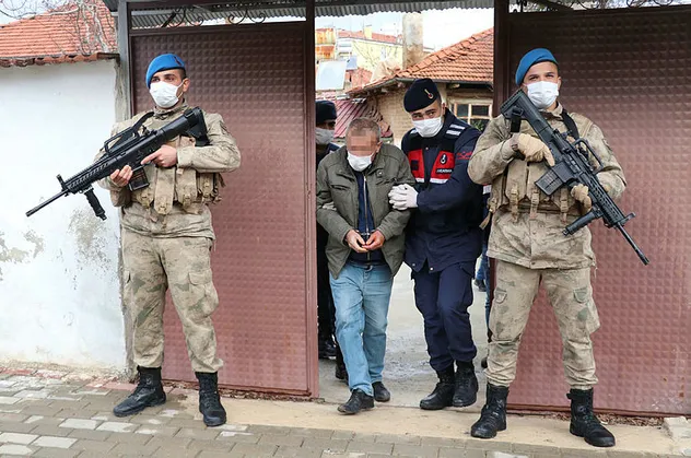 Uyuşturucu operasyonunda şoke eden detay! Uyuşturucu ile mücadele derneği başkanıyım diyen...