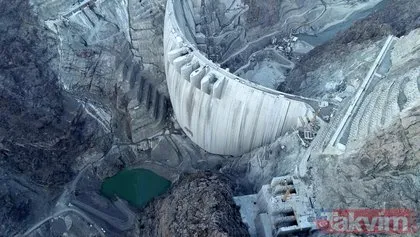 Türkiye’nin en yüksek barajı Yusufeli su tutmaya başladı! 2,5 milyon kişinin elektrik ihtiyacını karşılayabilecek