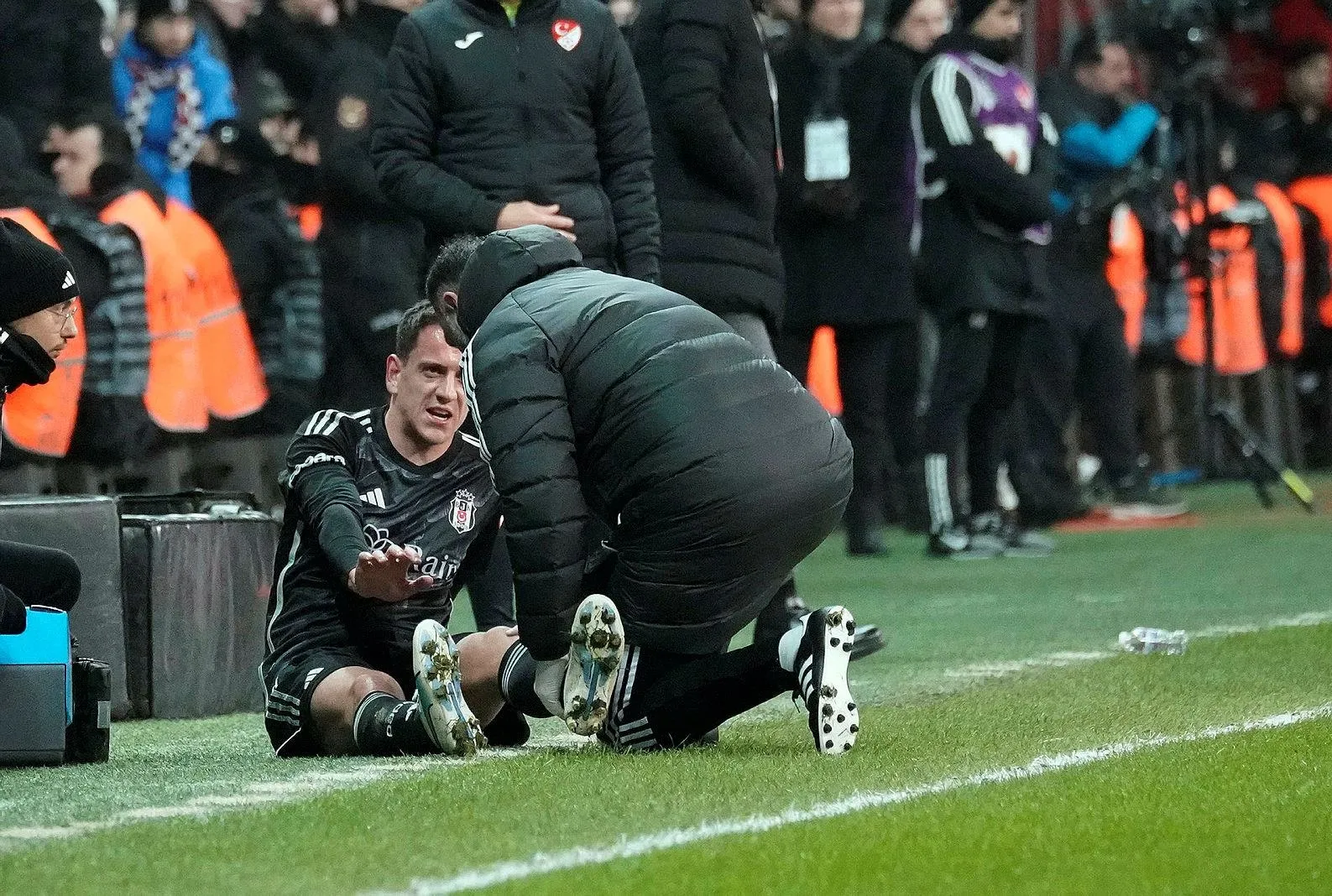 Beşiktaş’tan Amir açıklaması!