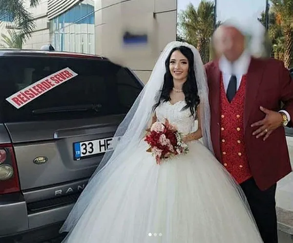 eski-esinin-ozel-goruntulerini-arkadaslarina-yolladigi-iddiasini-kabul-etmedi-1594707424805.jpg Mersin'de skandal olay! Eski eşinin müstehcen videosunu arkadaşlarına mı yolladı?-5