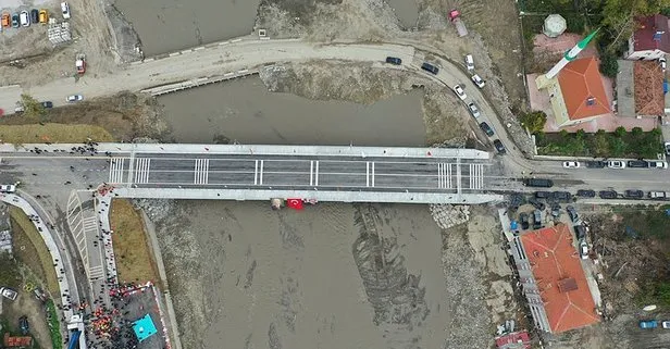 52 günde yeniden inşa edildi! Kastamonu’daki sel felaketinde yıkılan Çatalzeytin Köprüsü ulaşıma açıldı