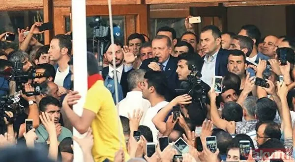 En karanlık ve uzun gece: 15 Temmuz! Kadını, erkeği, yaşlısı, genci sokaklara aktı! İşte o gece dakika dakika yaşananlar... - 27