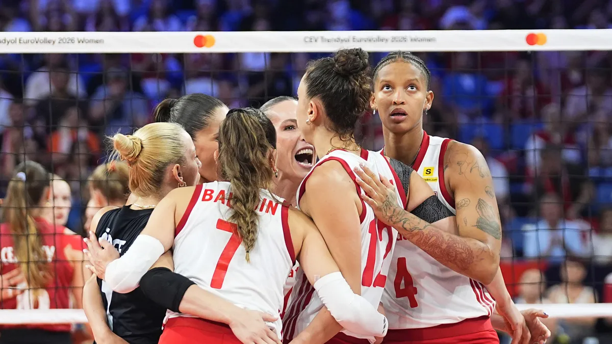 Türkiye Almanya'yı 3-1 yenerek Avrupa Şampiyonası'nda yarı finale yükseldi