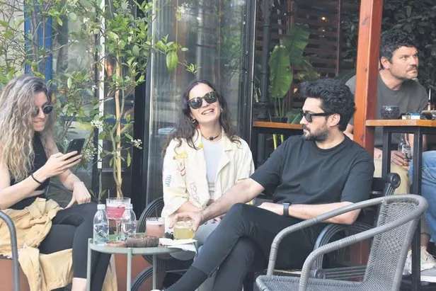 hande-ataizi-yillara-meydan-okuyor-48-yasindaki-oyuncu-spor-salonunda-yaptigi-paylasimla-hayran-birakti-1652726200740.jpeg Hande Ataizi yıllara meydan okuyor! 48 yaşındaki oyuncu spor salonunda yaptığı paylaşımla hayran bıraktı-4