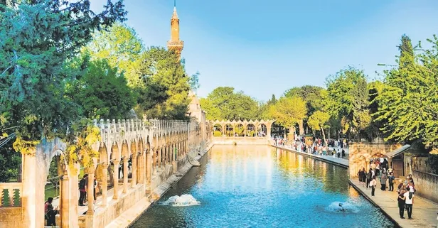 Peygamberler şehrine 100 yeni proje: Turkuvaz Medya yazar ve yöneticileri Şanlıurfa’da!