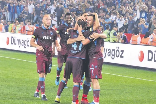 Trabzonspor AEK karşısında tur peşinde!