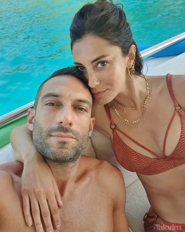 Arka Sokaklar’ın Bahar’ı Merve Oflaz önce sevgilisinin kucağında poz verdi sonra spor salonunda şov yaptı! Yatak odası paylaşımı... - 3