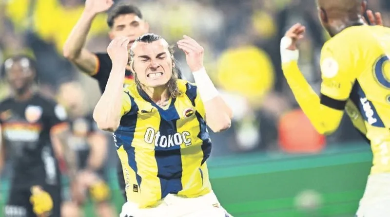 Jose Mourinho F.Bahçe’yi yaz boz tahtasına çevirdi. (Takvim Foto Arşiv)