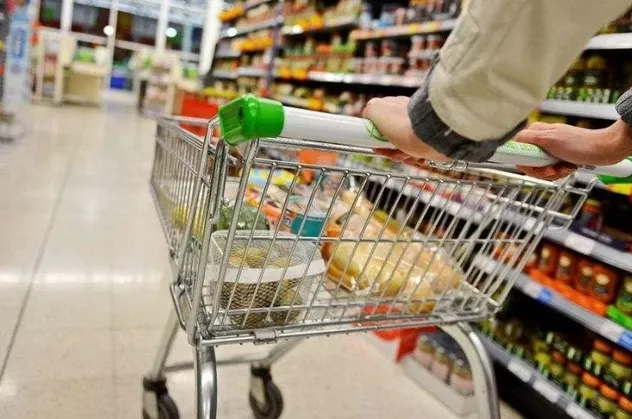 Bakan açıkladı! Parekende ticaretine yeni düzenleme geliyor