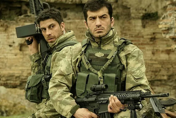 Sevilen oyuncu Ufuk Bayraktar cezaevine girdi-4