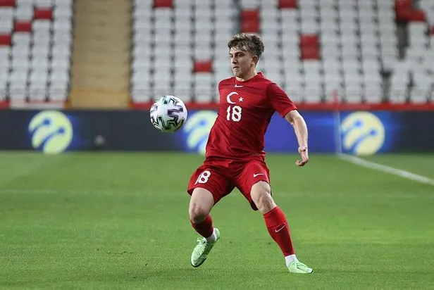 ridvan-yilmaz-bombasi-galatasarayin-buyuk-ses-getirecek-ara-transfer-planini-takvim-acikliyor-1665187527455.jpeg Rıdvan Yılmaz bombası! Galatasaray’ın büyük ses getirecek ara transfer planını TAKVİM açıklıyor-2