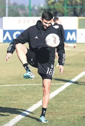 spinazzola-savasi-1704068004739.jpeg Spinazzola radara girdi! Galatasaray'dan sonra İtalyan ekibi de Genoa'ya talip...-8