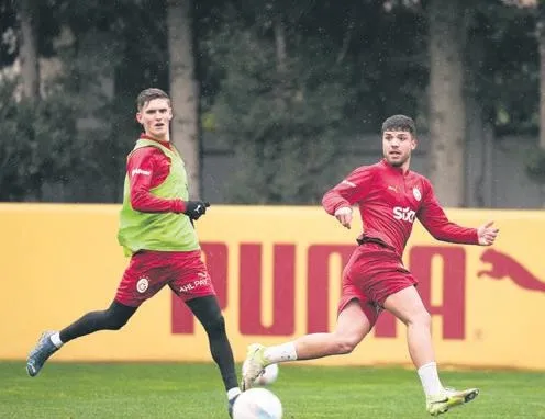 Hatay mesaisi sürüyor