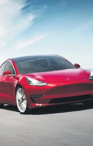 Tesla'dan sürücüsüz otomobil!