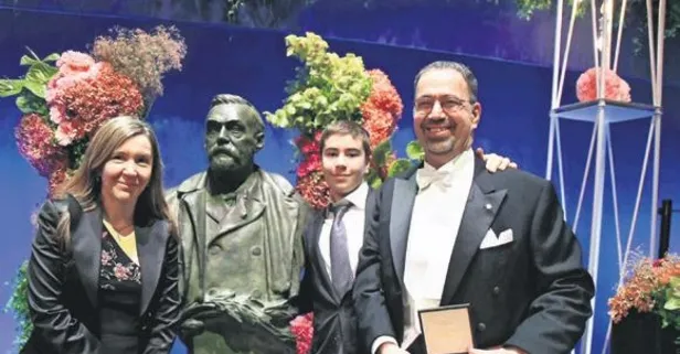 Türkiye’ye 3. Nobel! Daron Acemoğlu Nobel Ekonomi Ödülü’nü aldı