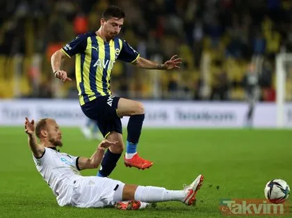 Fenerbahçe-Yeni Malatyaspor maçı sonrası Ali Koç’a tepkiler dinmiyor: Getiremezse koşarak kaçacak