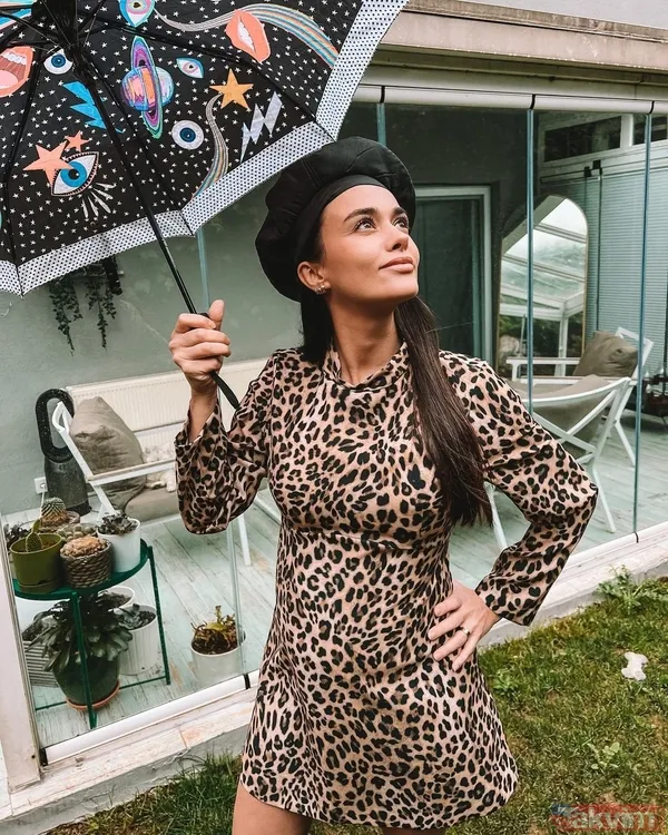 8 aylık hamile olan Hande Soral vücudunu saran elbisesiyle paylaştı! İsmail Demirci’nin biricik aşkına bakın! “Gözlerime inanamıyorum” - 10