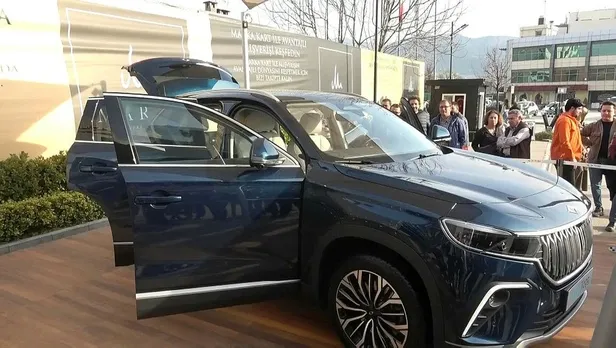 togga-buyuk-ilgi-12-binden-20-bine-cikarildi-tarih-degisti-1679738249007.jpeg Togg'a büyük ilgi! 12 binden 20 bine çıkarıldı! Tarih değişti...-2