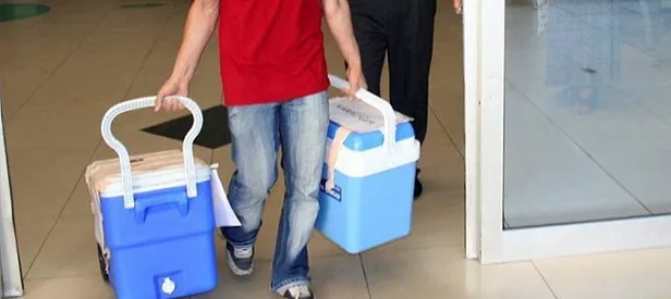 Sezer öğretmen 4 kişiye can verdi