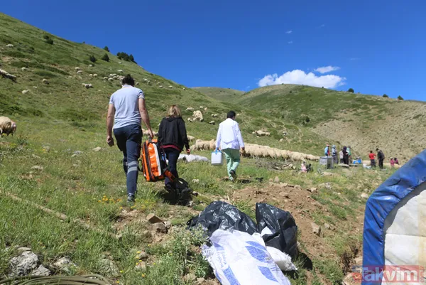 Tunceli'de sürü sahipleri 2 bin 500 metre rakımlı yaylada aşılandı - 13