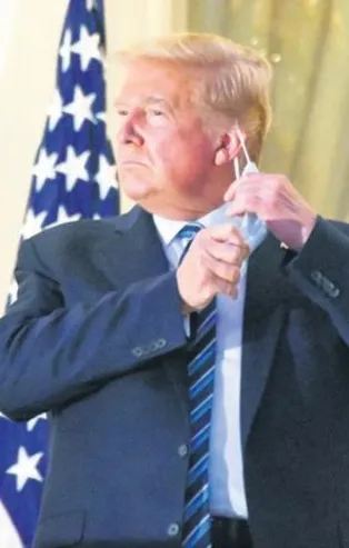 Beyaz Saray'da COVID-19 paniği